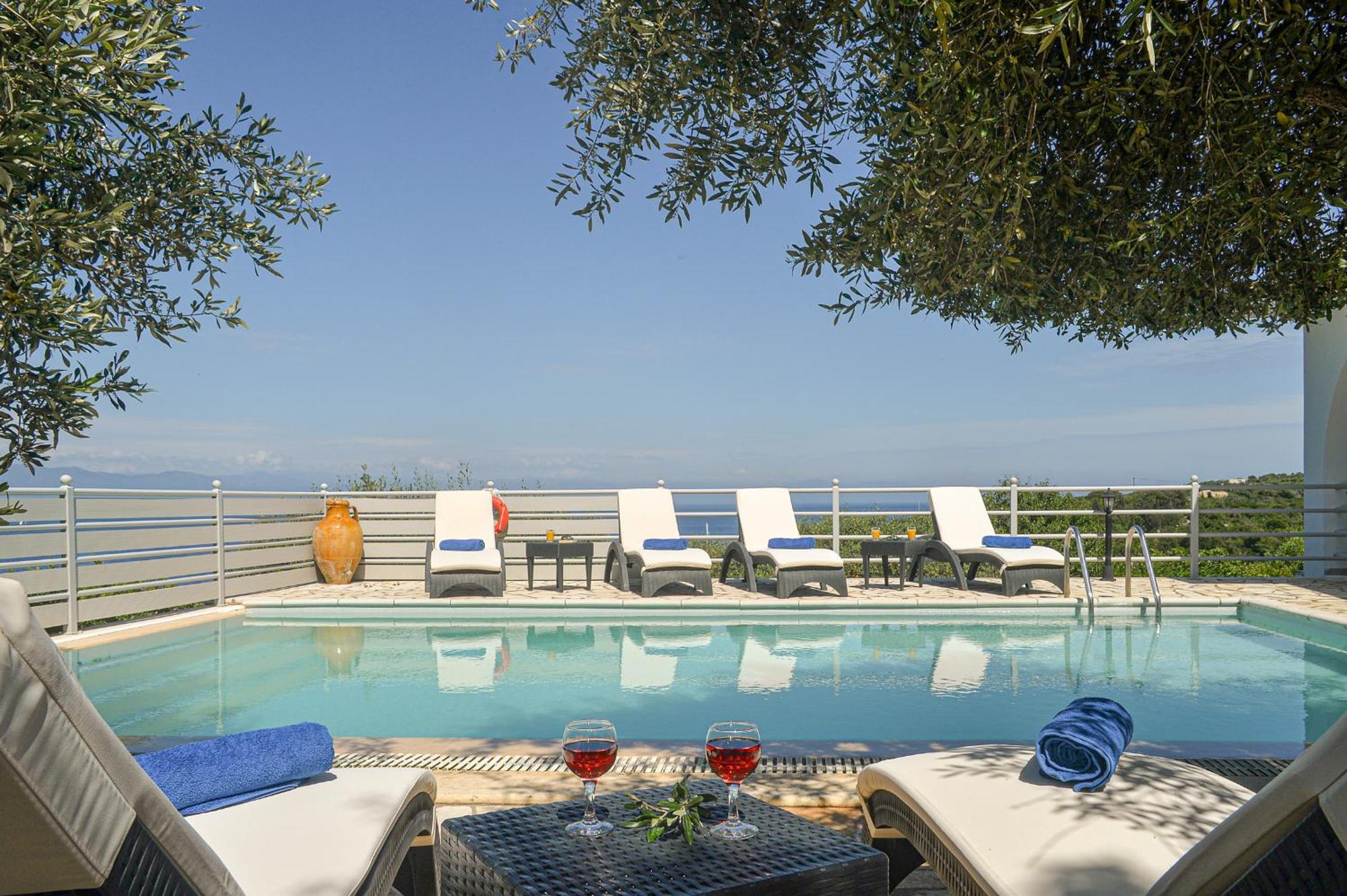 Porto Ozias Lioniskari Seaviews - Paxoi'S Private Pool Oasisヴィラ エクステリア 写真