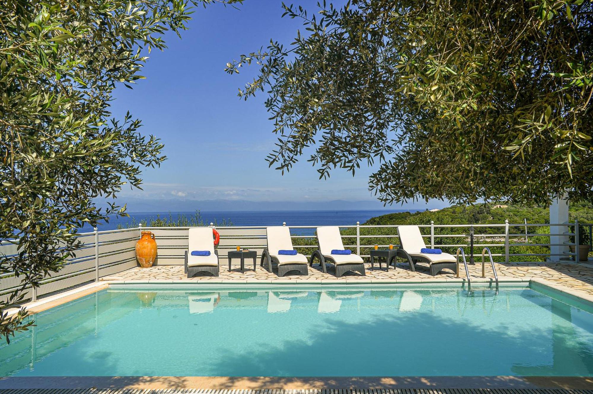 Porto Ozias Lioniskari Seaviews - Paxoi'S Private Pool Oasisヴィラ エクステリア 写真
