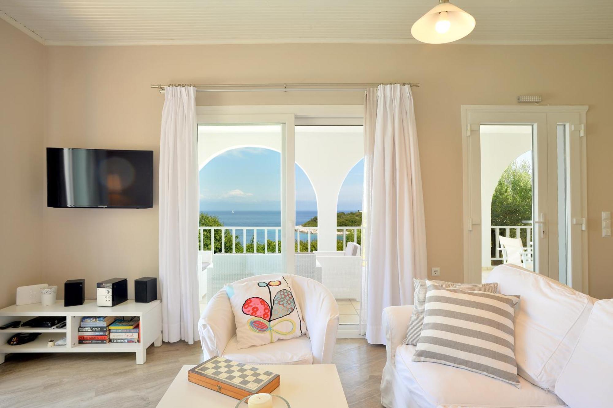 Porto Ozias Lioniskari Seaviews - Paxoi'S Private Pool Oasisヴィラ エクステリア 写真
